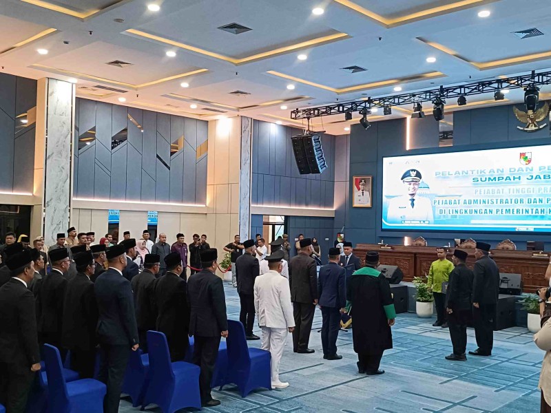 Wako Pekanbaru Lantik 29 Pejabat, Ada 2 Kadis, Camat, Hingga Lurah