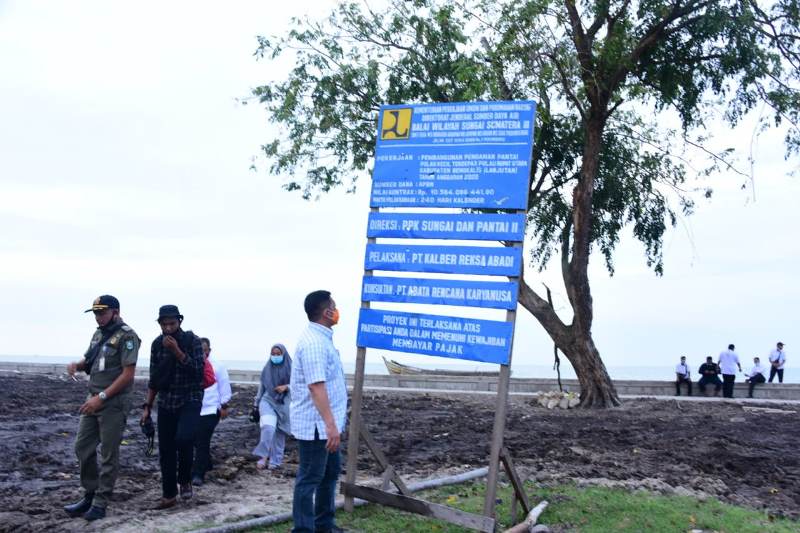 Progress Proyek Pengamanan Pantai Rupat Utara Sudah Berjalan