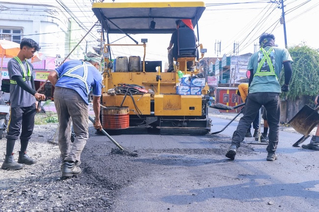 PUPR Pekanbaru Terus Gesa Perbaikan Jalan Rusak