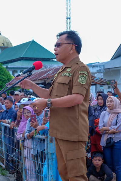 Plt Bupati Asmar Lepas 162 Casis Rekpro Bintara Polres Meranti