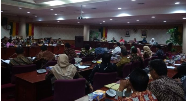 Soal Pungutan Sumbangan, Disdik Riau Langsung Keluarkan Surat Edaran