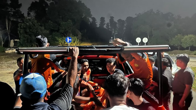 Menyelam Cari Ikan, Mahasiswa UNRI Tewas Tenggelam di Waduk Kampus
