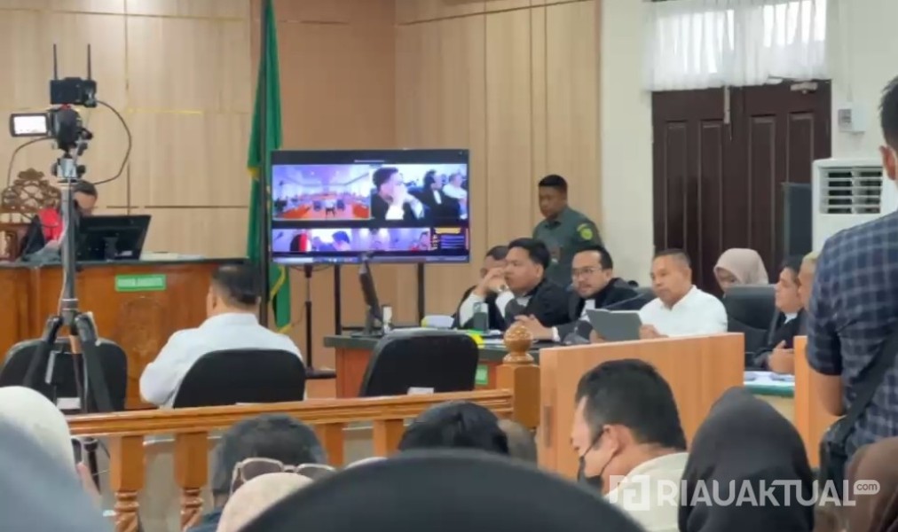Wahid Bongkar Dugaan Ancaman SF Hariyanto di Ruang Sidang