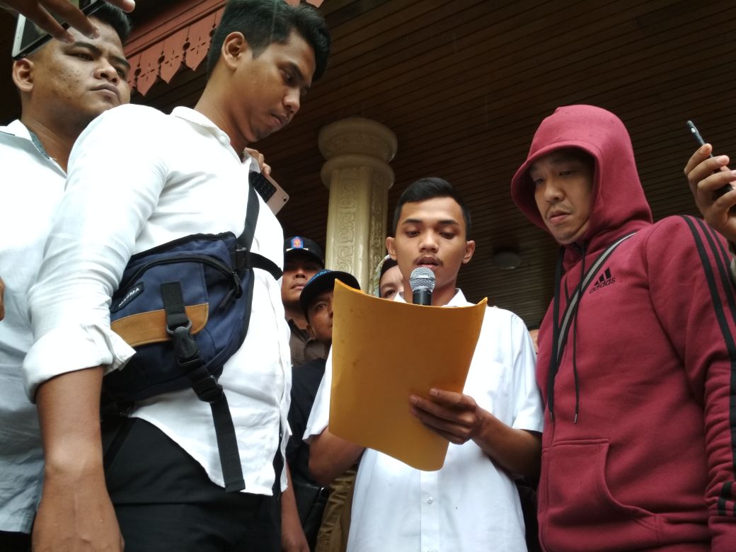 Pasca Demo: Rektor Unilak Tegas Minta Pelaku di Proses Hukum