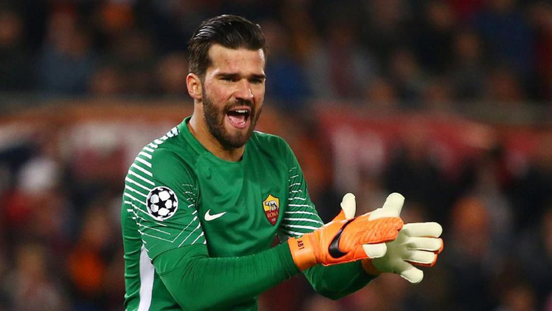 Simpati Alisson untuk Karius