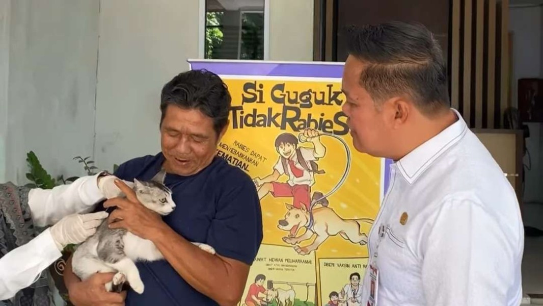 Pemko Pekanbaru Gelar Vaksinasi Rabies Gratis Untuk Hewan Peliharaan