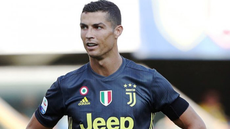 Allegri kepada Ronaldo: Bikin 40 Gol Semusim di Italia Itu Berat