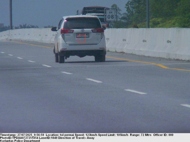 Ditlantas Polda Riau Gunakan Speed Gun Awasi Batas Kecepatan di Jalan Tol Pekanbaru-Dumai