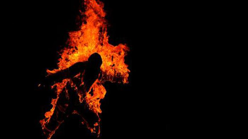 Tak Digubris Polisi, Korban Pemerkosaan di India Tewas Bakar Diri