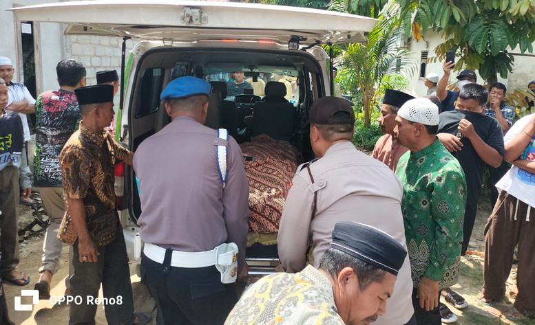 Heboh, Penemuan Mayat Pria Tergantung di Pangkalan Kerinci Pelalawan