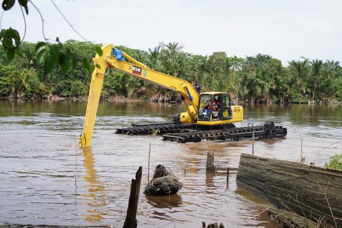 Atasi Banjir di Pekanbaru, Tahun Ini Pemprov Riau Normalisasi Sungai Sail dan Sibam