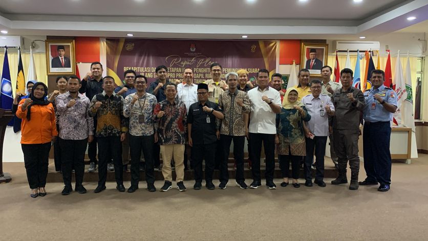 Rekapitulasi PSU Rohul di KPU Riau, Golkar Gagal Tambah Kursi, PDI P  Amankan Posisi Ketua DPRD Riau
