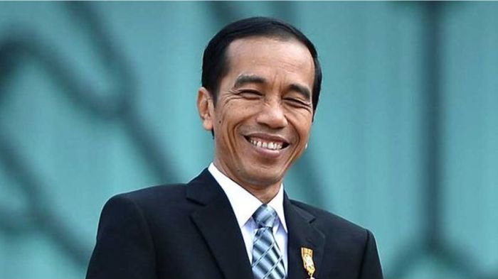 Cuitan Twitter Jokowi Bikin Heboh, Pihak Istana Bilang Adminnya Sudah Dipecat
