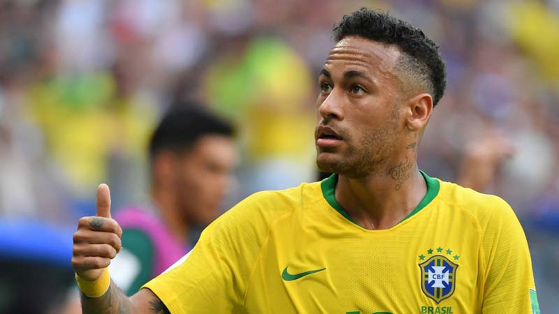 Ban Kapten Bisa Bikin Neymar Lebih Dewasa