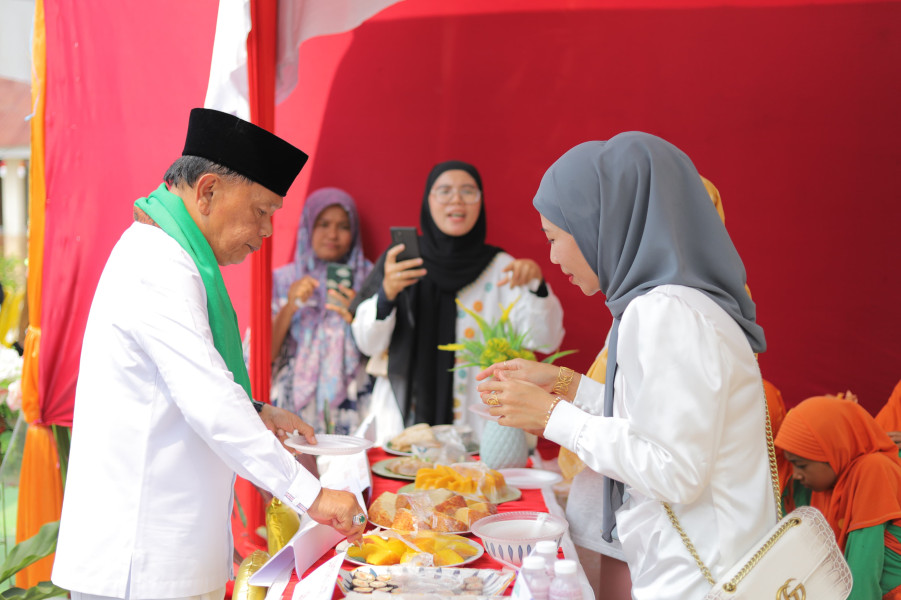 Plt Bupati Asmar Hadiri Puncak Gebyar Bulan Bahasa Dan Kampanye Sekolah Sehat