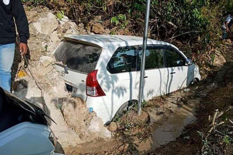 Jalur Darat Donggala Masih Putus, Jaringan Air Rusak