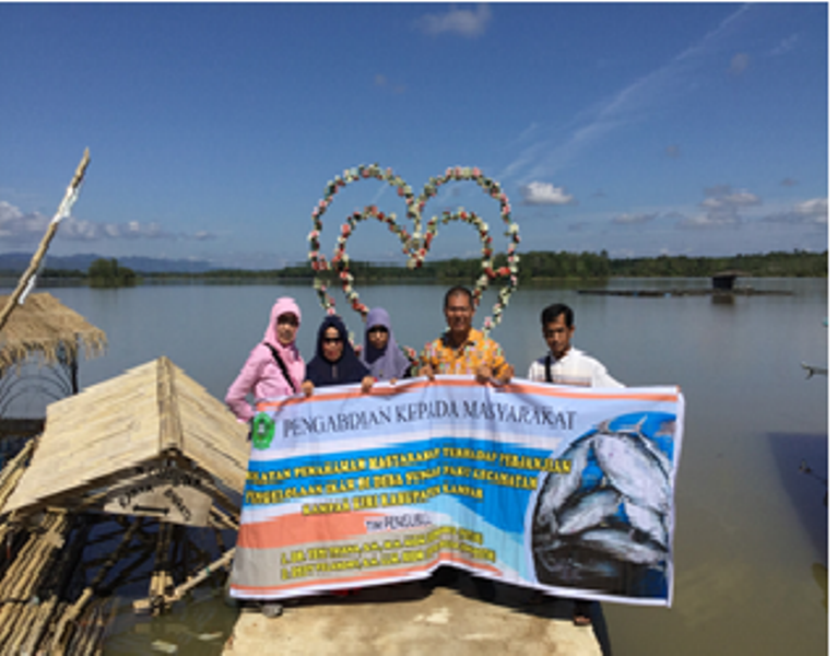 Fak. Hukum Unilak Lakukan  Penyuluhan Perjanjian Pengelolaan Ikan di Sungai Paku