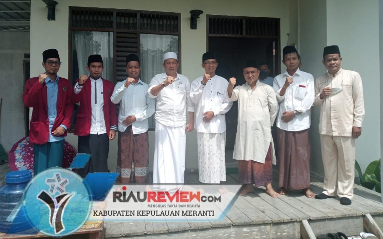 H. Muhammad Adil SH Silaturahmi Ke Pondok Pesantren Al-Himmah Salafiyah Karimun