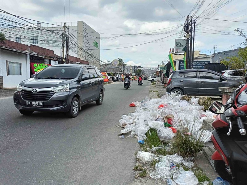 Pengangkutan Sampah PT. EPP Bermasalah Akibat Tak Bayar Pekerja