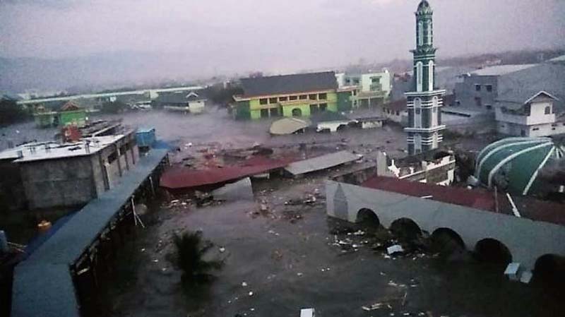 BNPB: Tinggi Tsunami Capai 5 Meter di Palu