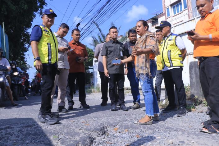 PJ Gubri Tawari Bantuan Perbaikan Jalan, Pj Wako : Terima Kasih, Kita Keterbatasan Anggaran