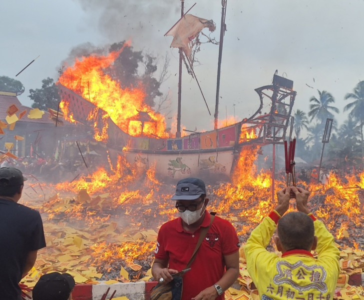 Ribuan Tionghoa Rohil Bakar Tongkang, Kenang Sejarah Tahun 1826 Silam