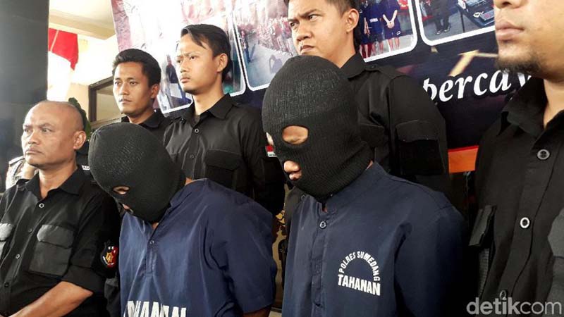 Dua Pembunuh Alex Sopir Taksi Online Berprofesi Petani