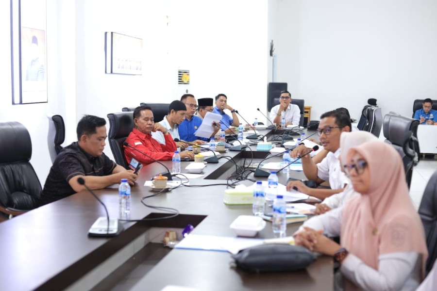 DPRD Kepulauan Meranti Cari Titik Tengah Polemik Larangan Sawit