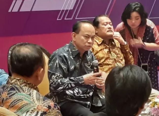 Transaksi Judi Online Disinyalir Lewat Pulsa, Menkominfo Buat Regulasi Batas Maksimal Transfer Rp 1 