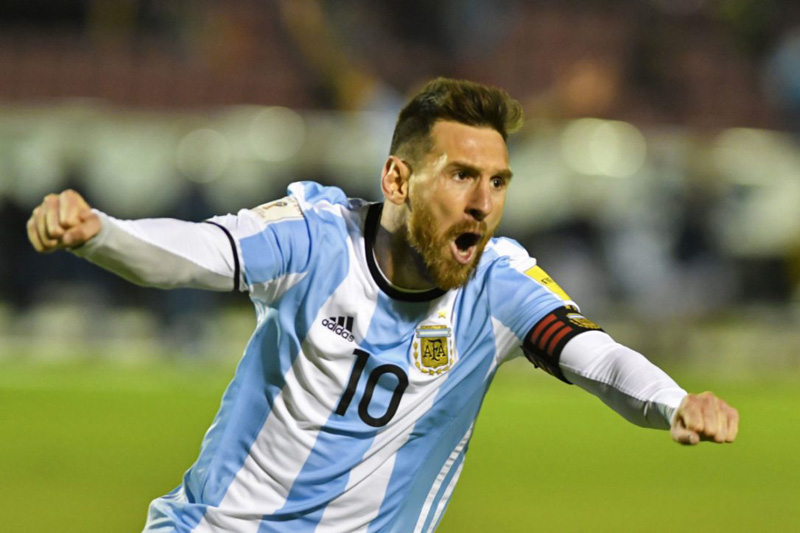 Canda Pelatih Iran: Messi Harusnya Dilarang Main sampai Terbukti Cuma Manusia Biasa