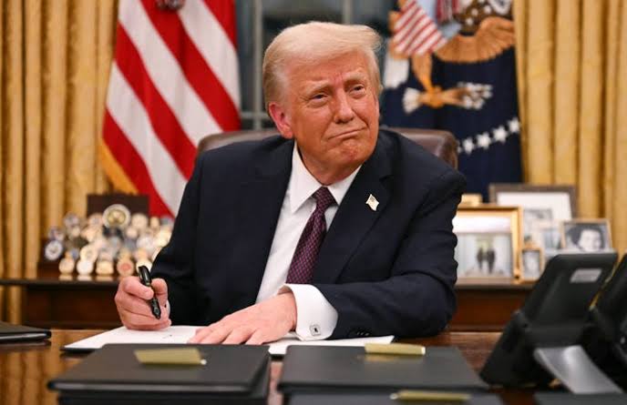 Trump Kirim Surat ke Prabowo, RI Kena Tarif 32% Mulai 1 Agustus!