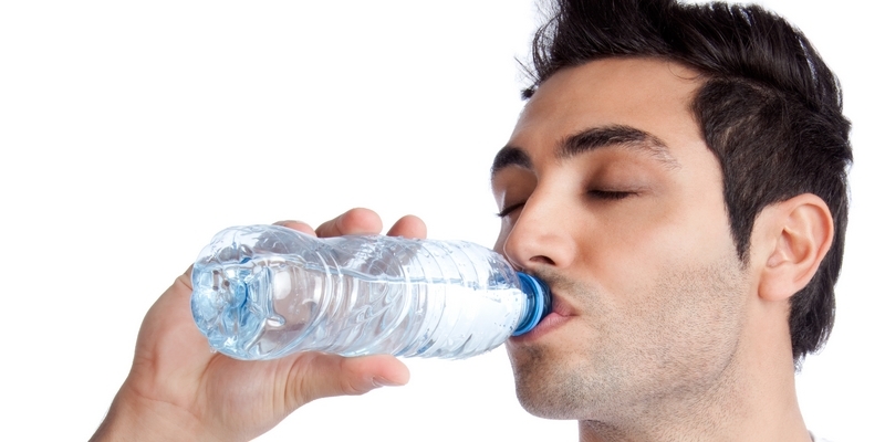 Inilah 10 Alasan Pentingnya Minum Air Putih Sebelum Sikat Gigi di Pagi Hari