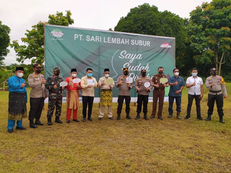 Vaksinasi Gotong Royong Ke  PT SLS Mendapat Apresiasi & Penghargaan Pejabat Pelalawan