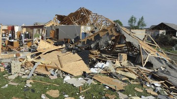 AS Dihantam Badai Tornado di Tengah Pandemi Corona, 6 Tewas
