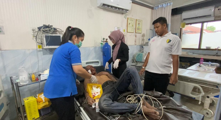 Pria Tewas Bersimbah Darah Usai Dipukul ODGJ di Jalan Siak II