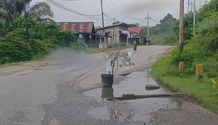 Pekan ini, Kerusakan Jalan Provinsi di Kuansing Diperbaiki