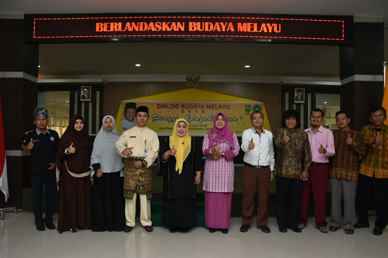 Dinas Kebudayaan Riau dan FIB Adakan Dialog Budaya