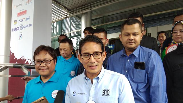 Sandiaga Terhenyak Dicurhati Petani soal Harga Tomat: Ini Ironi