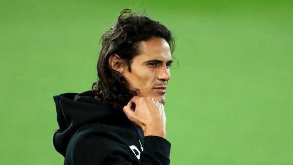 Bukan Pulang ke Uruguay, Cavani Ingin Lanjutkan Karier di Spanyol