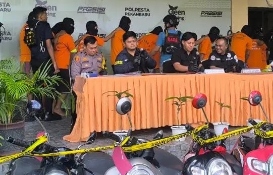 Bongkar Dua Sindikat Curanmor, Polisi Bekuk 11 Pelaku di Pekanbaru