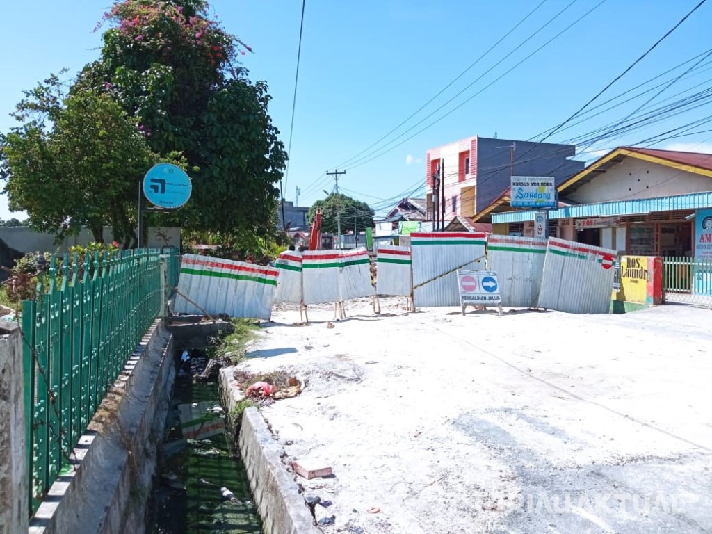 Rusak Akibat Galian IPAL, PUPR Desak Kontraktor Rekondisi Jalan Rajawali Sukajadi