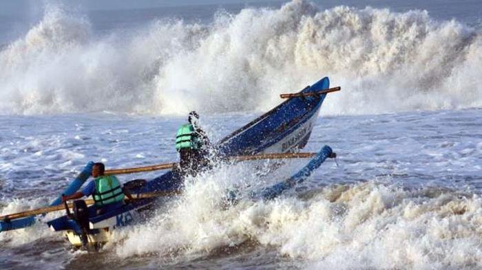 BNPB: Gelombang Tinggi di Manado karena Cuaca, Bukan Tsunami