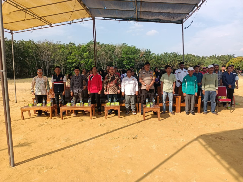 Sambut HUT RI Ke-79 dan Pererat Silaturahmi di Kecamatan Langgam, Turnamen Vollyball Resmi Dibuka