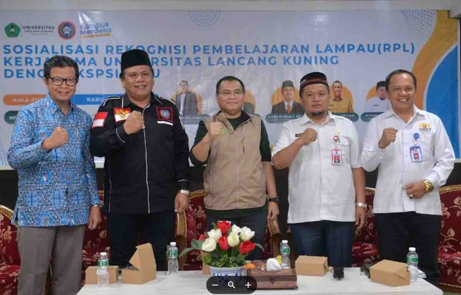 Keren, Kuliah di Unilak Riau Bisa Tamat Hanya 2 Tahun. Begini Penjelasannya