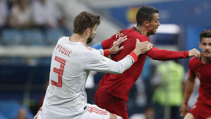 Pique: Ronaldo Kebiasaan Diving