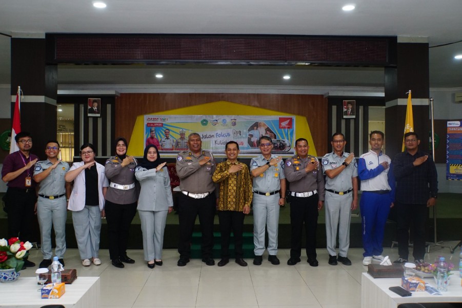 Kolaborasi Jasa Raharja, Dirtlantas Polda Riau, Honda Dan Unilak Beri Tips Selamat di Jalan Raya