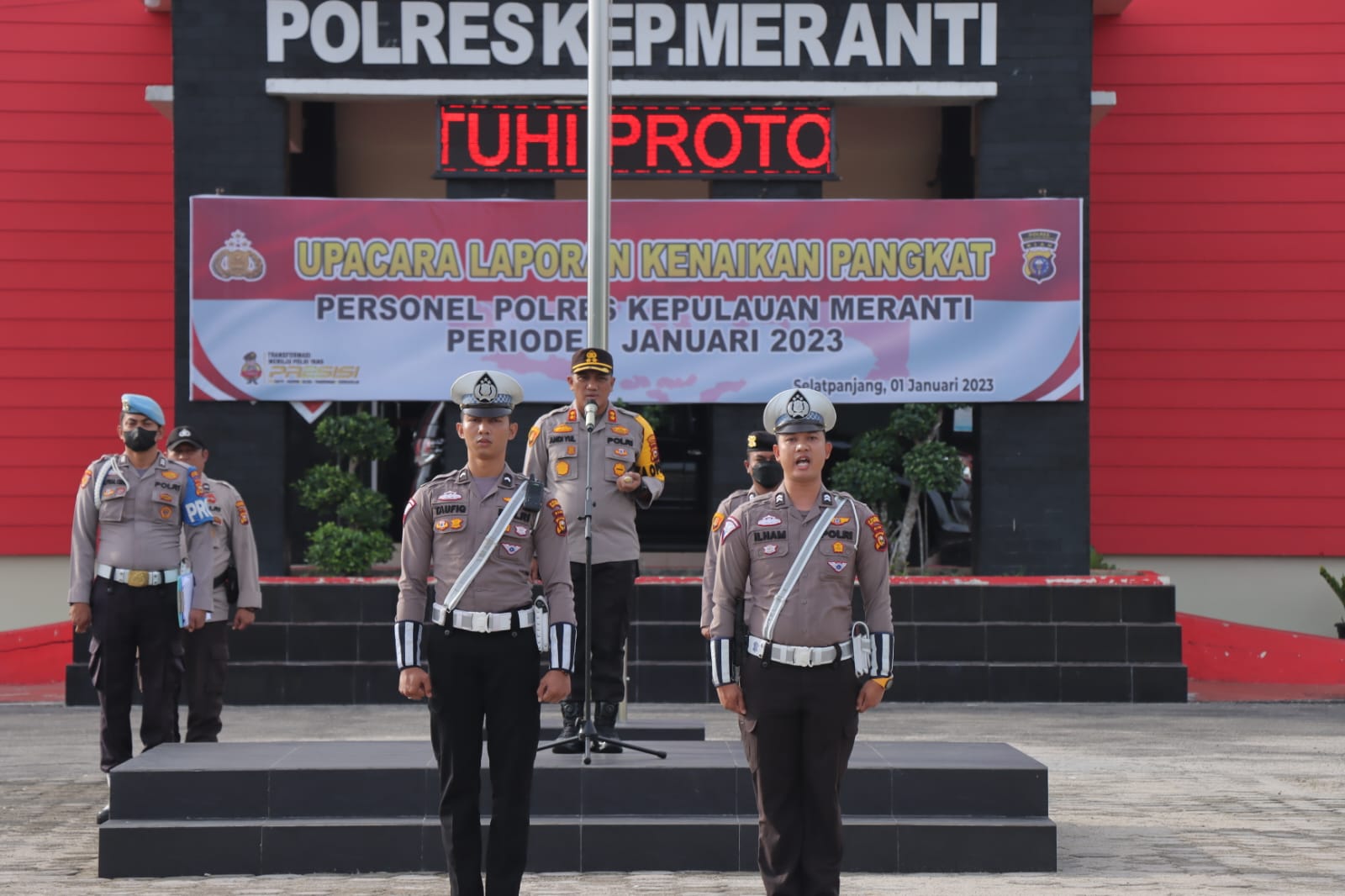 Commander Wish, Kapolres Meranti Pimpin Apel Awal Tahun 2023 dan Berikan Arahan kepada Personel