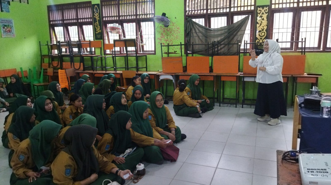 WR Tiga Unilak Apresiasi Program Campus Day SMA 14 Pekanbaru