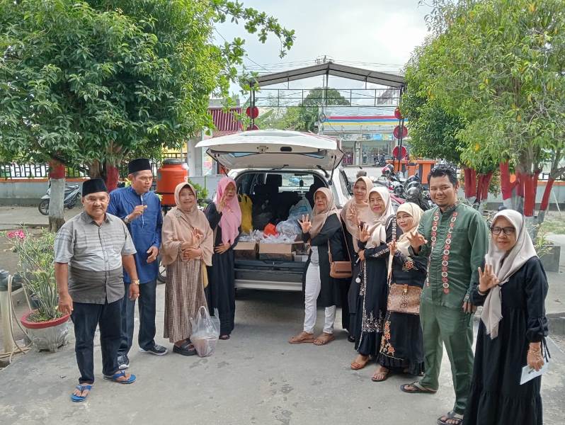 Ramadhan 2024, K3S Kecamatan Bengkalis Bagi-Bagi Takjil Gratis