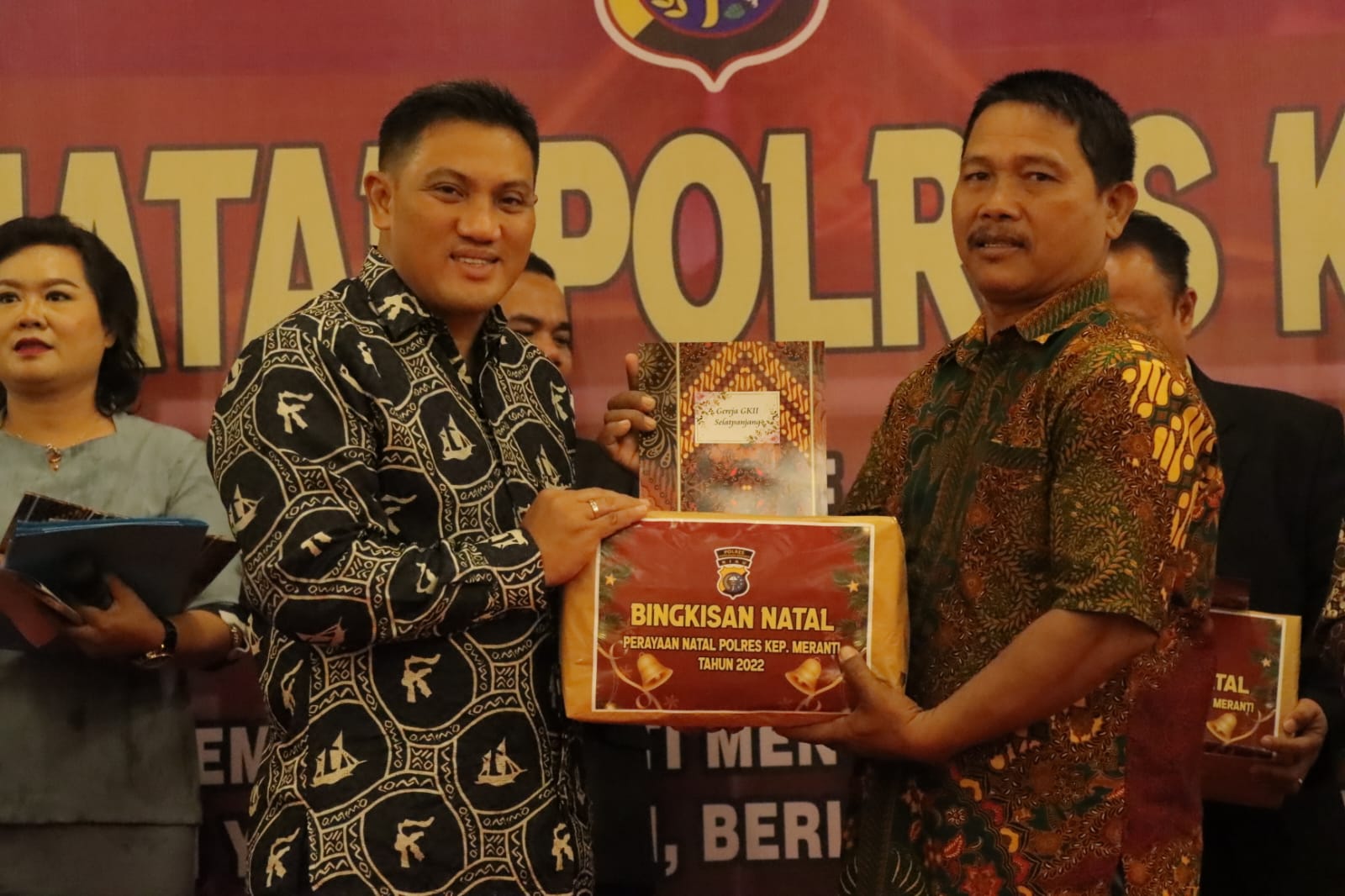 Hadiri Perayaan Natal Personel Kristiani, Kapolres Andi Yul : Mari Terus Kita Jaga Persatuan dan Tol